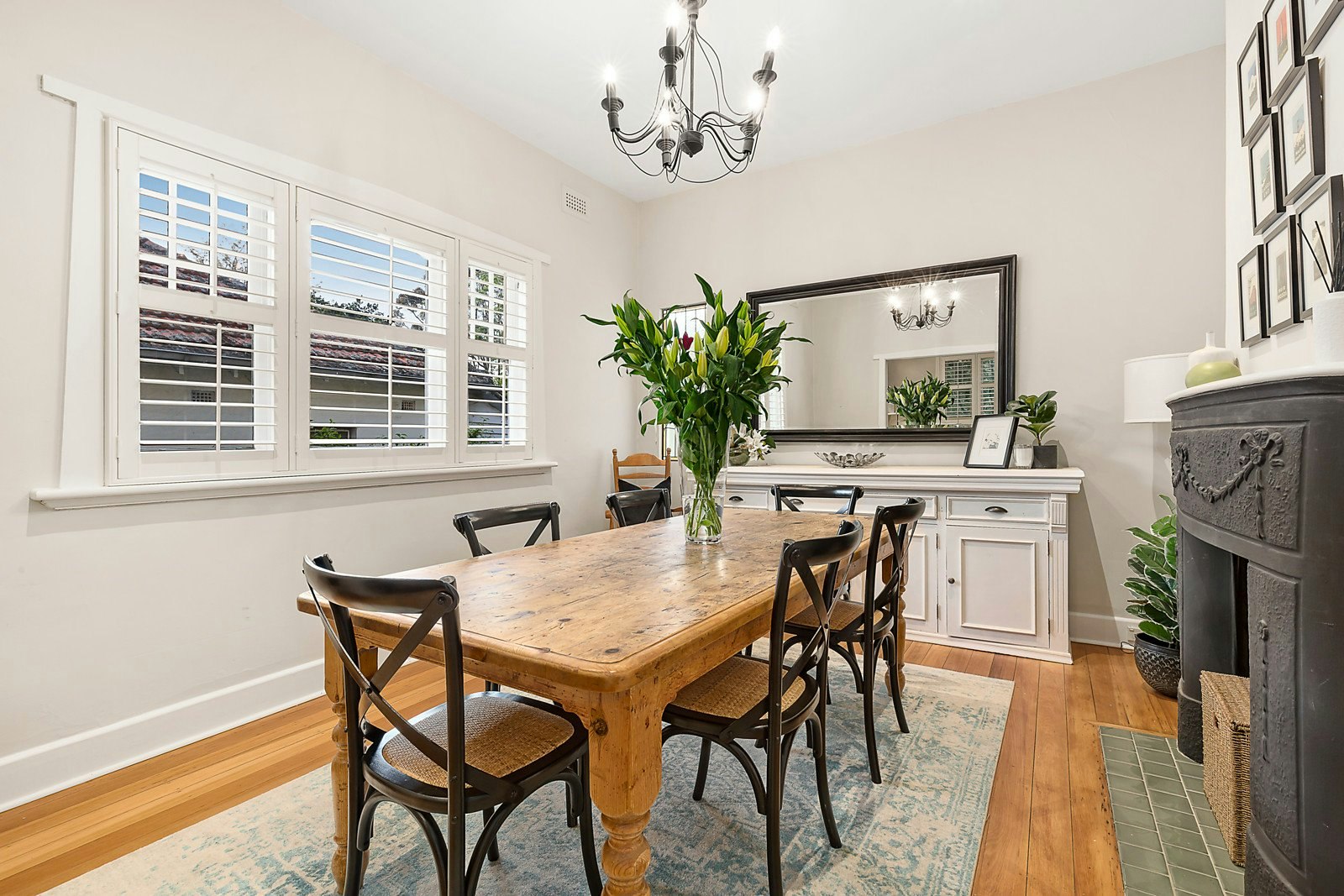 121 Prospect Hill Road, Canterbury, VIC