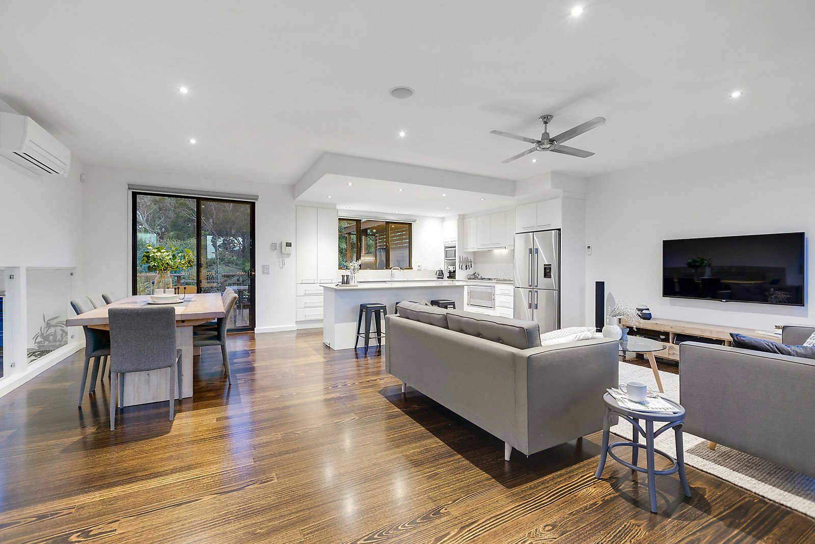 24 Somerset Drive, Mount Martha, VIC