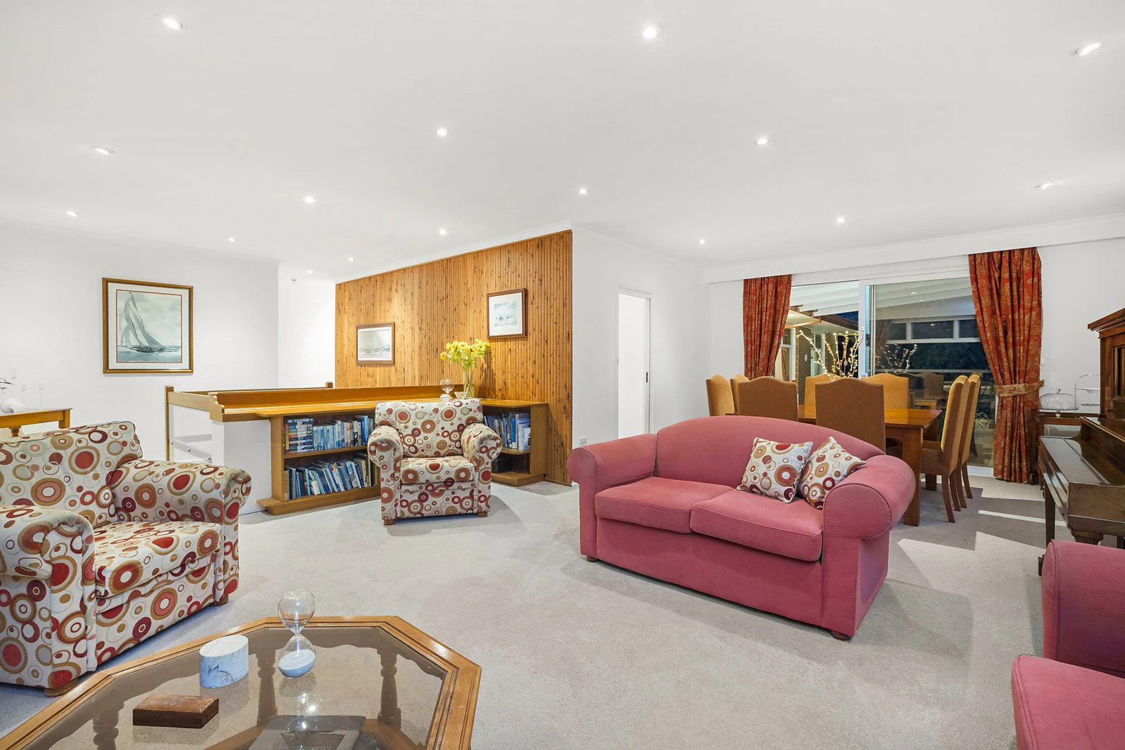 27 Menzies Close, Frankston South, VIC