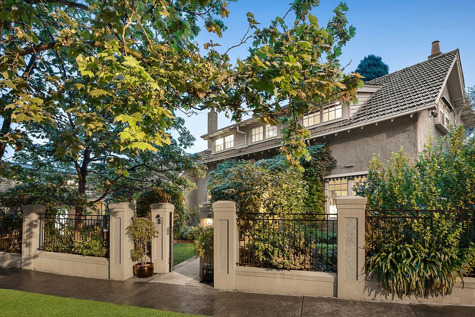 48 Stanley Grove, Canterbury, VIC