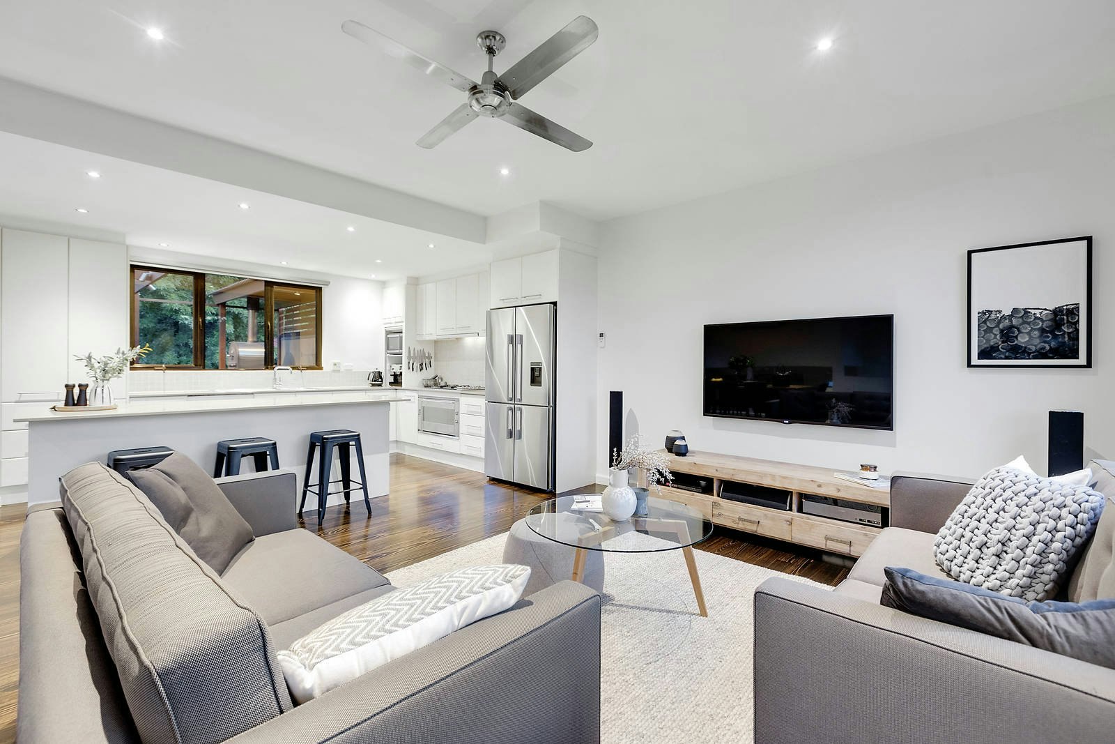 24 Somerset Drive, Mount Martha, VIC