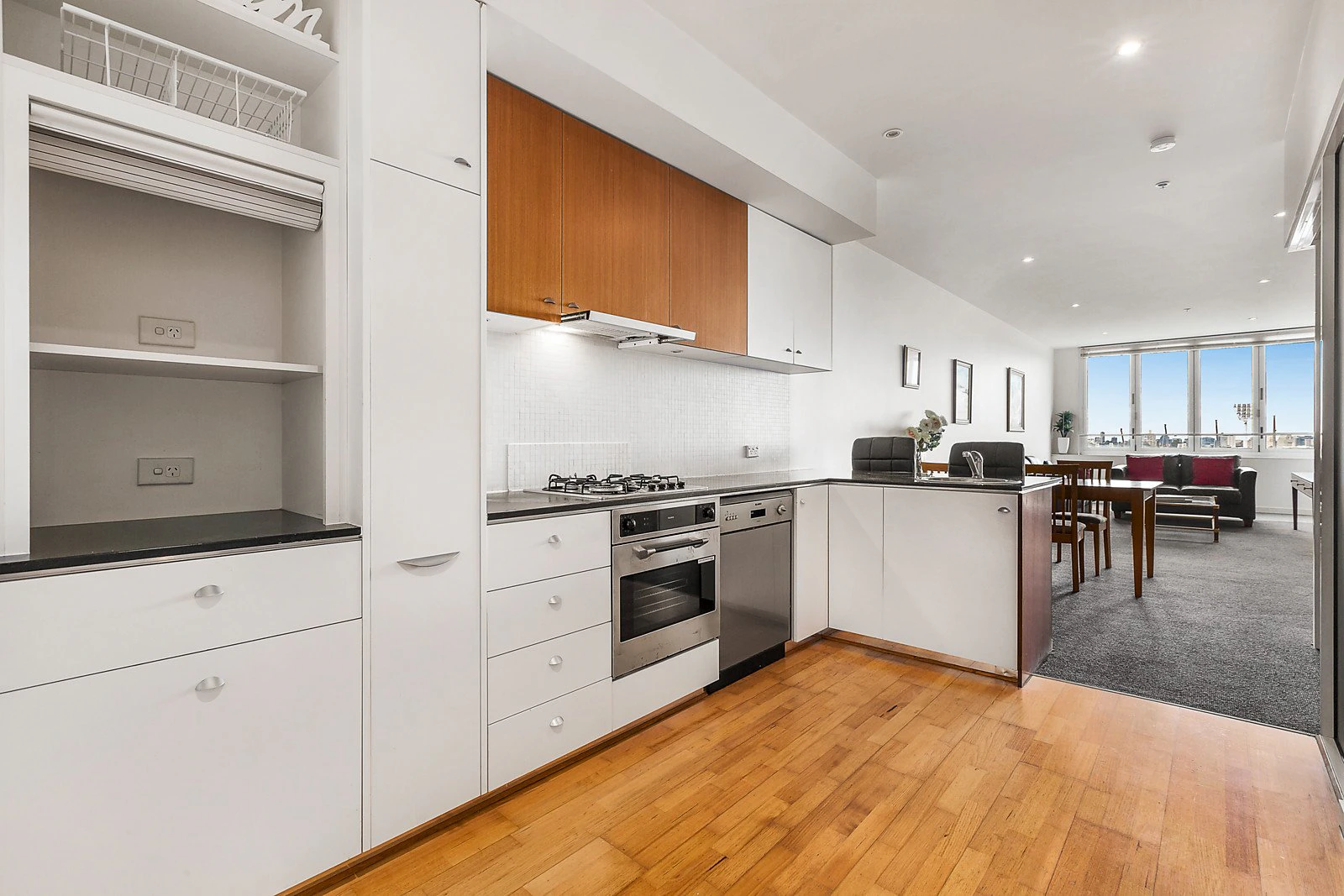 1003/166 Wellington Parade, East Melbourne, VIC