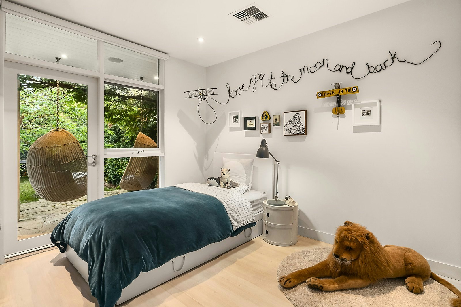 2 Salford Avenue, Balwyn, VIC