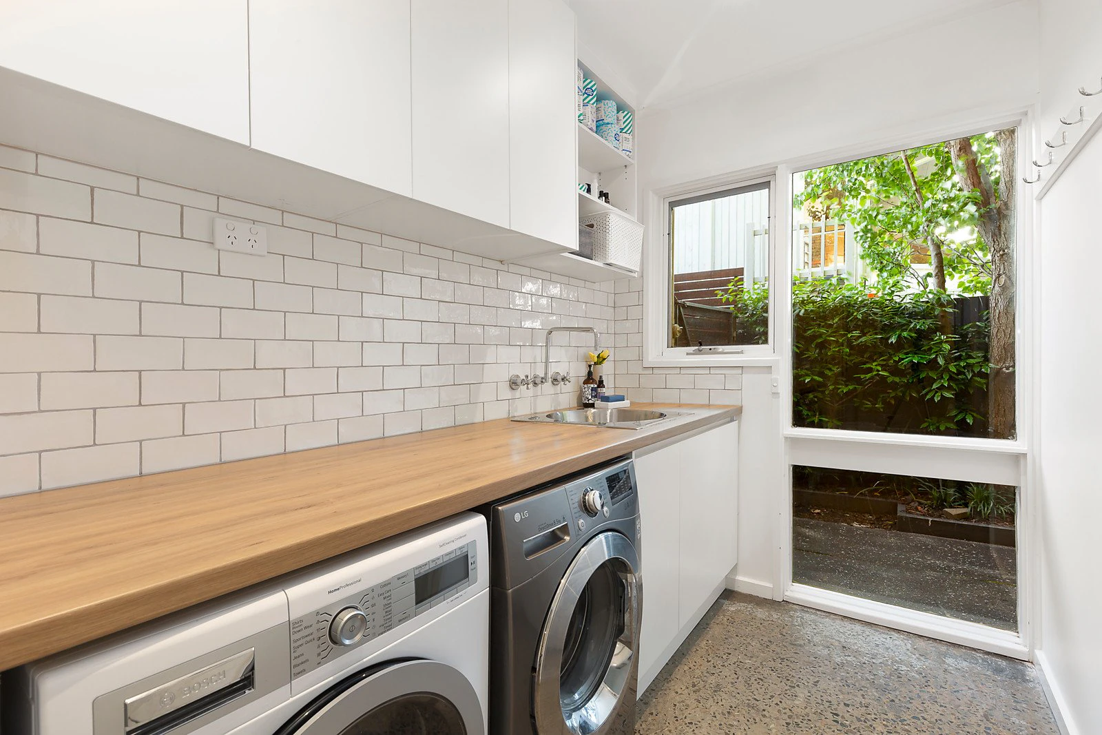 1A Crown Avenue, Camberwell, VIC