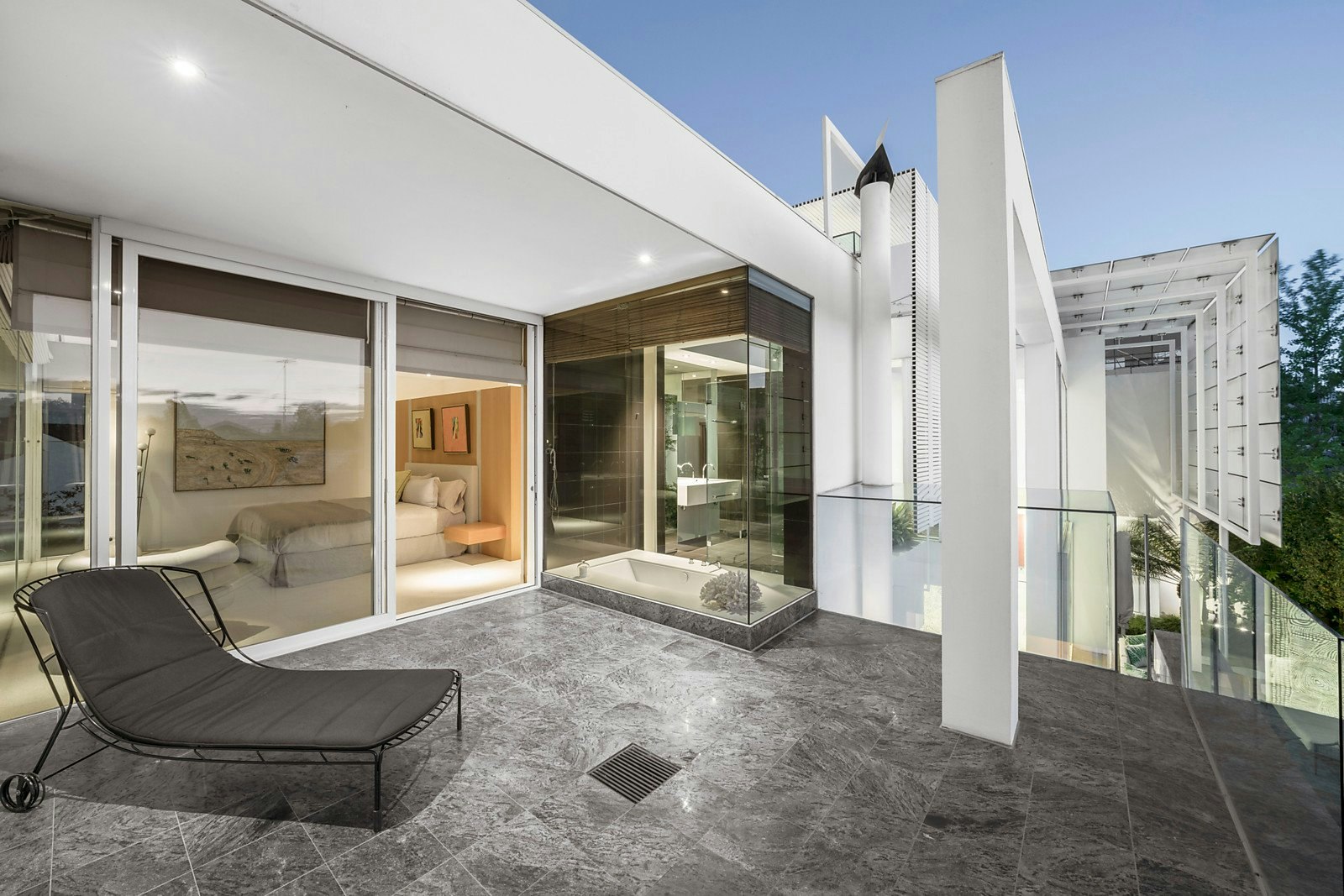 3 Highgate Hill, Toorak, VIC