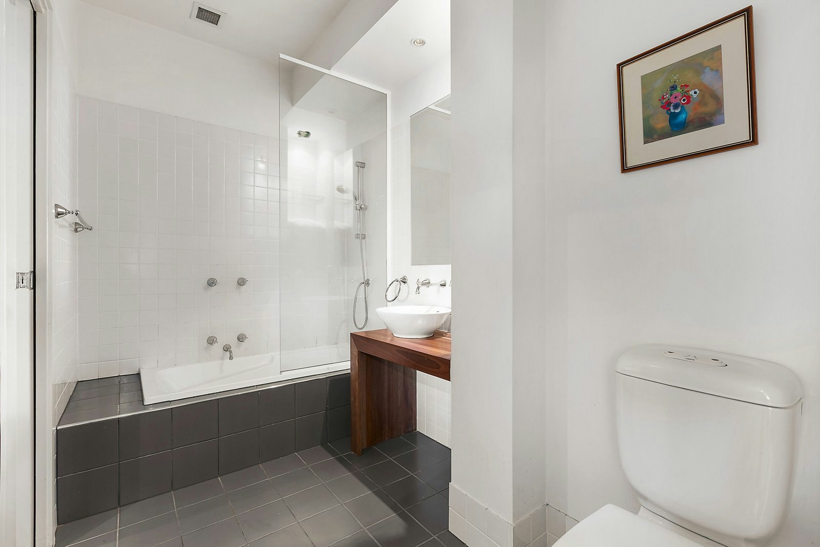 1003/166 Wellington Parade, East Melbourne, VIC