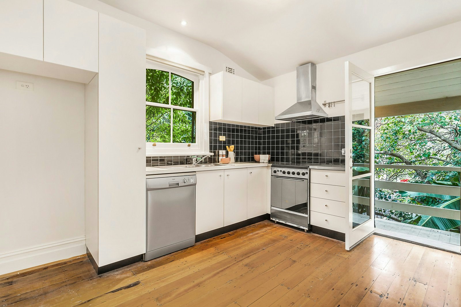 2/3 Lambeth Place, St Kilda, VIC