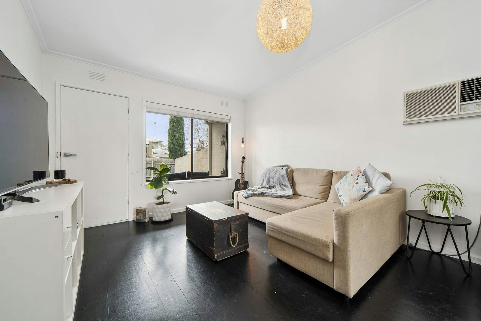 1/14 Campbell Grove, Mornington, VIC