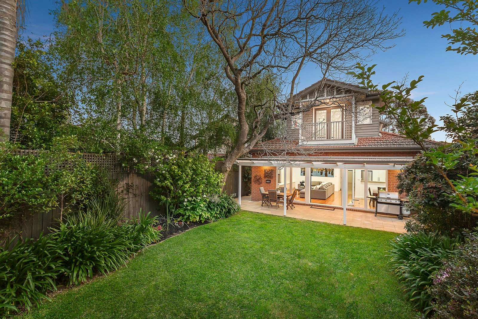 7 Aroha Crescent, Camberwell, VIC