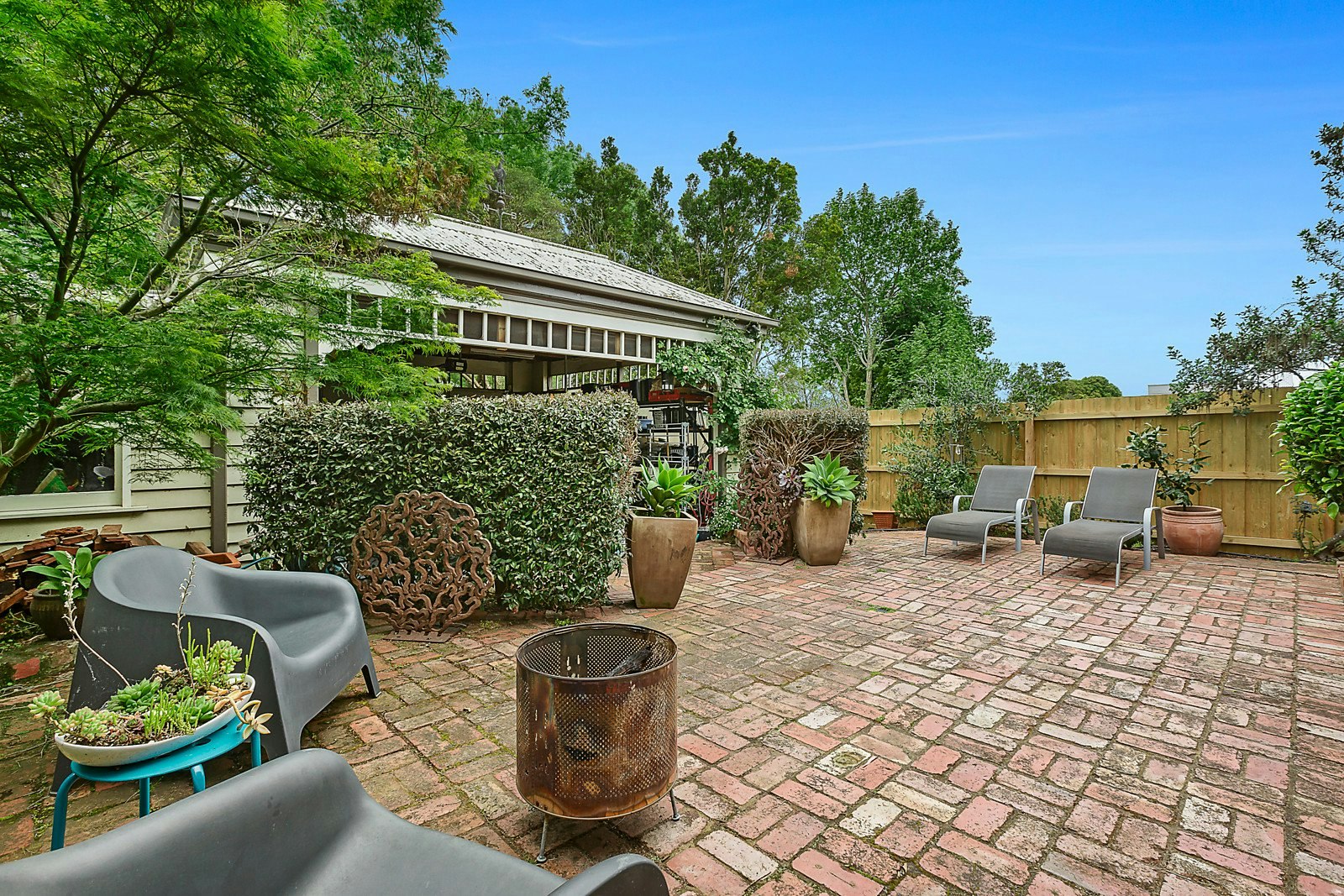 20 Hopetoun Avenue, Canterbury, VIC