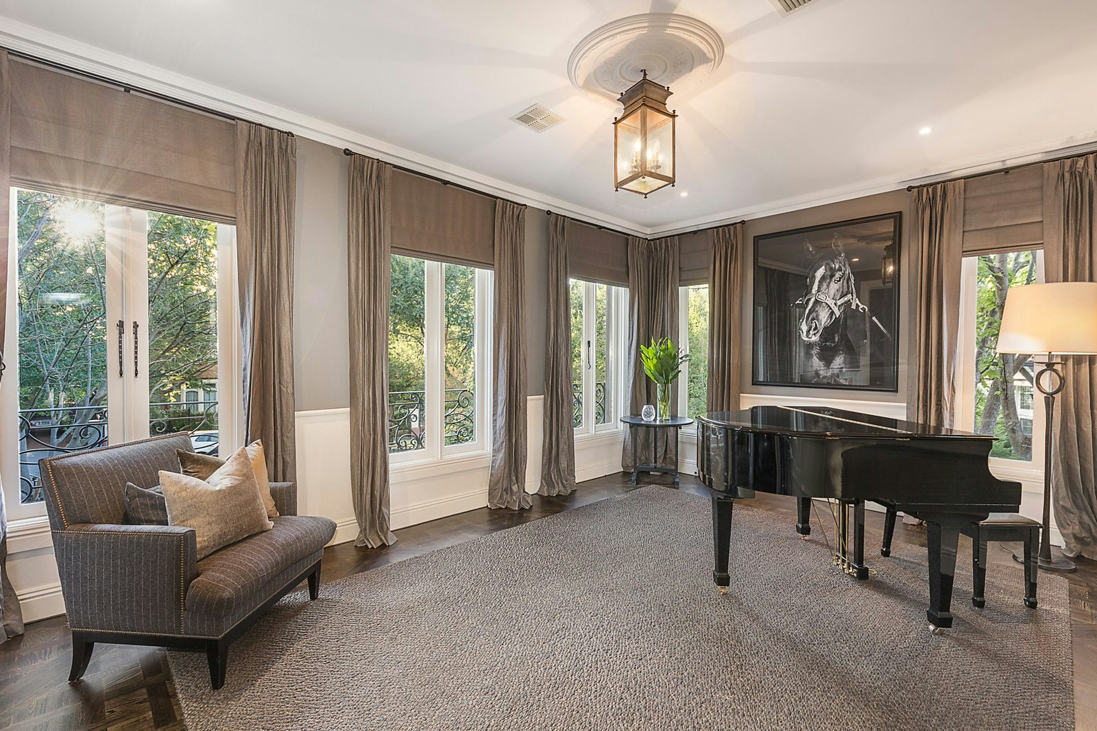 17 Glenbrook Avenue, Malvern East, VIC