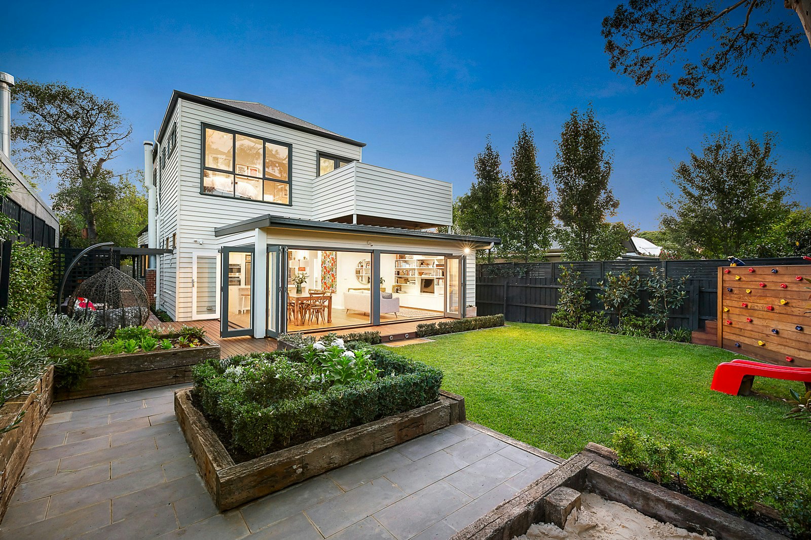 3 Golding Street, Canterbury, VIC