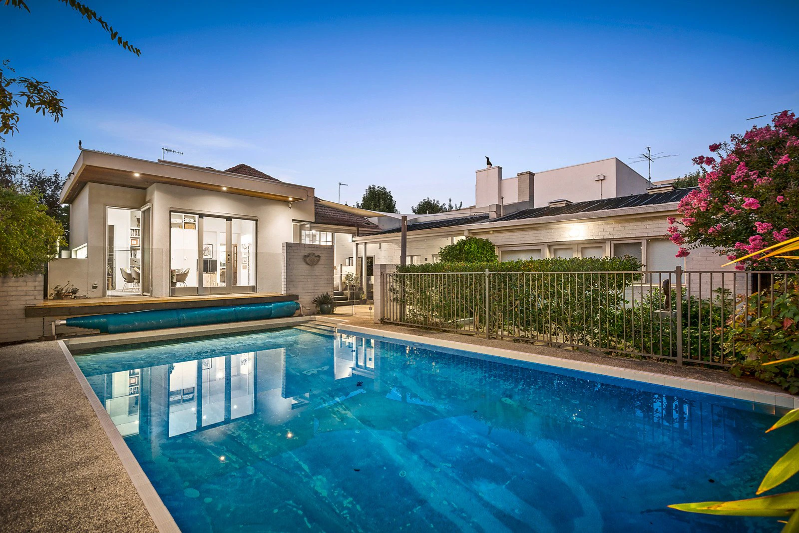 11 Douglas Street, Toorak, VIC