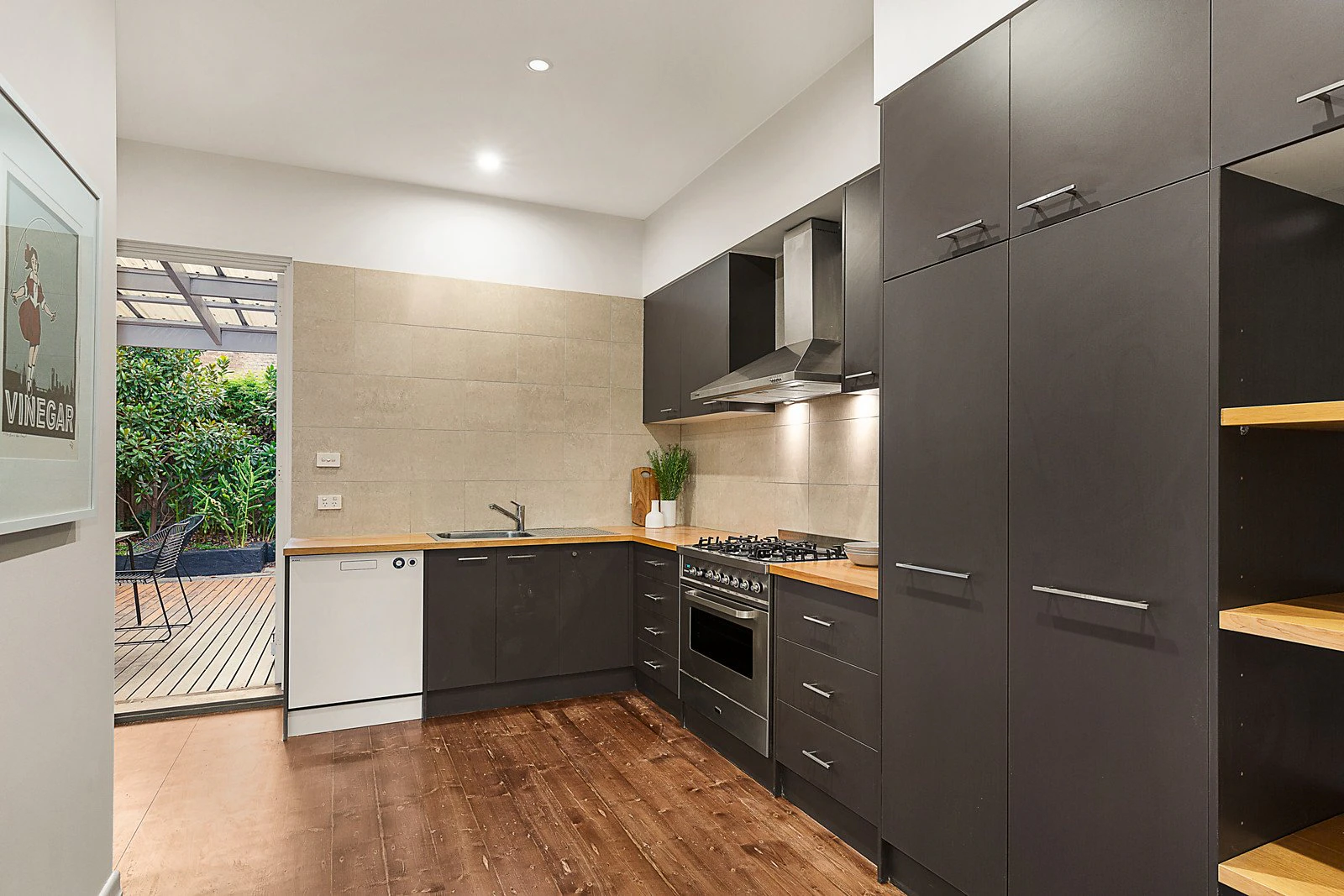 32 Railway Avenue, Armadale, VIC