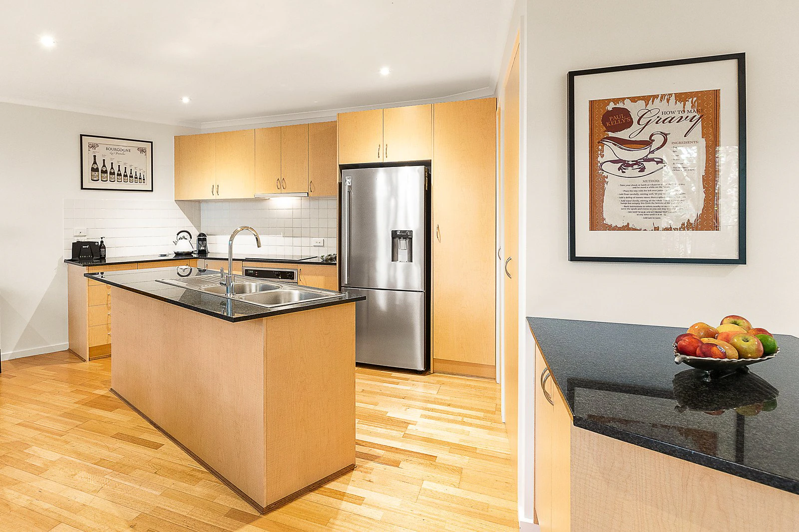 1/2 Melville Street, Hawthorn, VIC