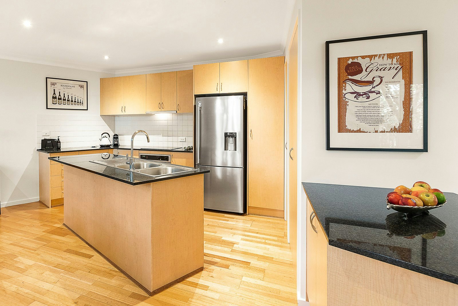 1/2 Melville Street, Hawthorn, VIC