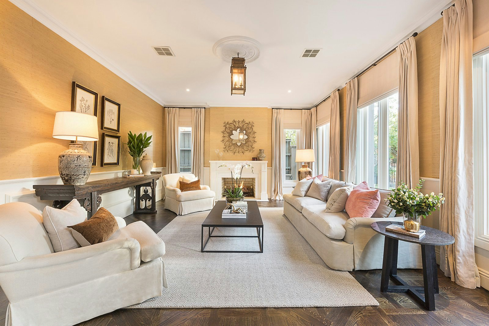 17 Glenbrook Avenue, Malvern East, VIC