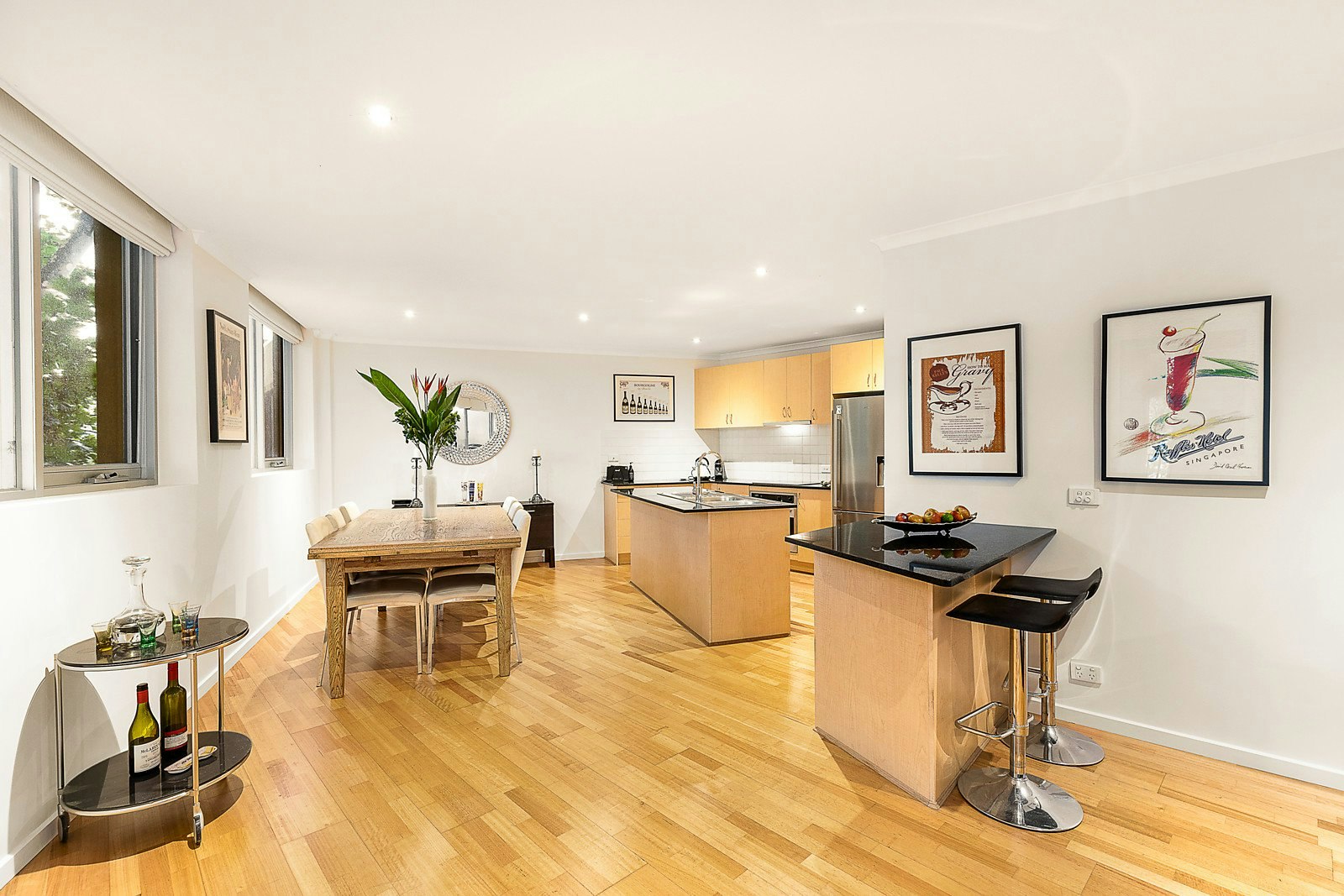 1/2 Melville Street, Hawthorn, VIC