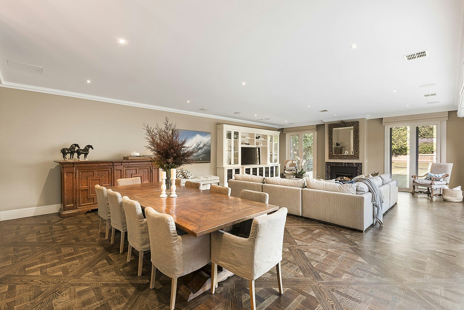 17 Glenbrook Avenue, Malvern East, VIC