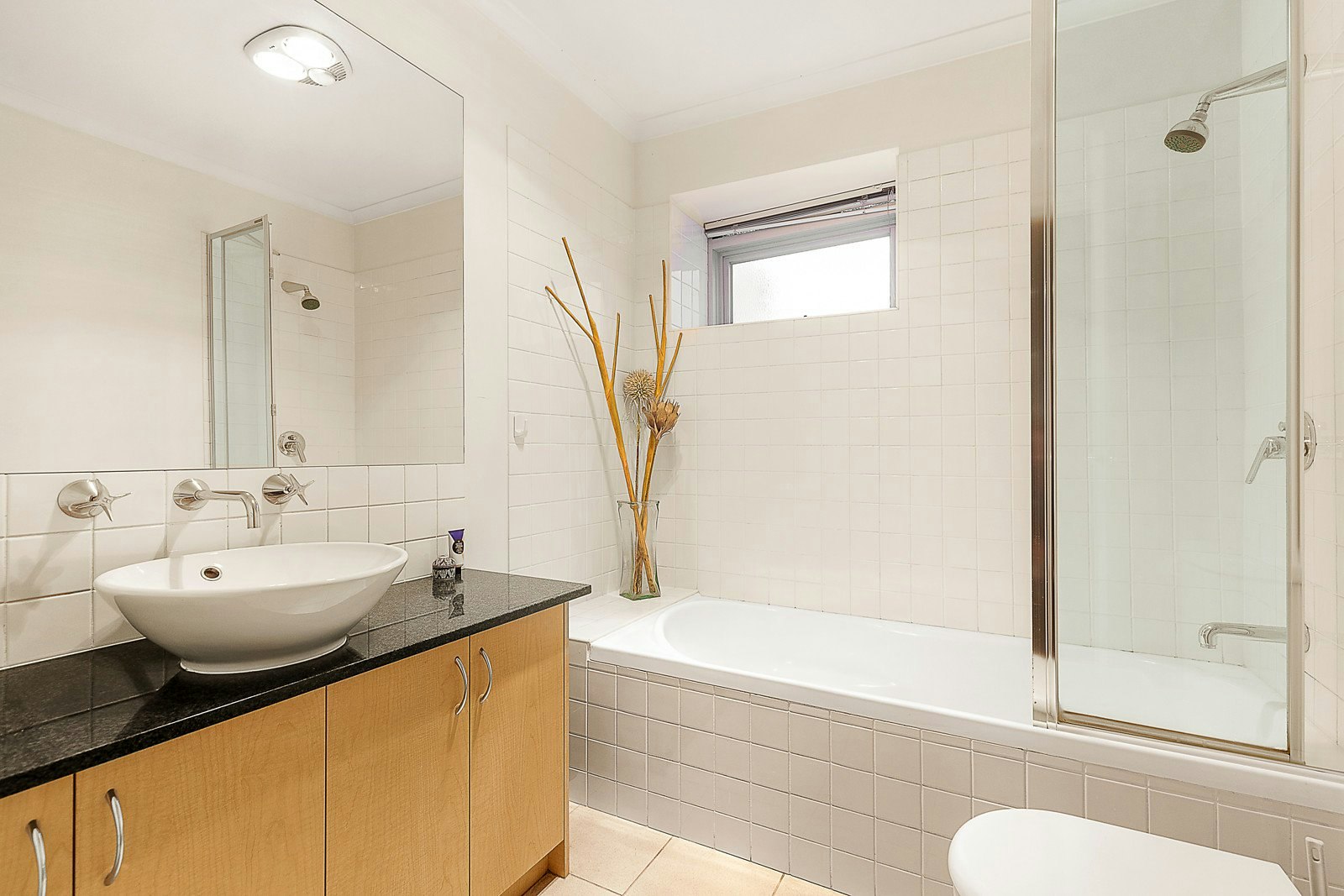 1/2 Melville Street, Hawthorn, VIC