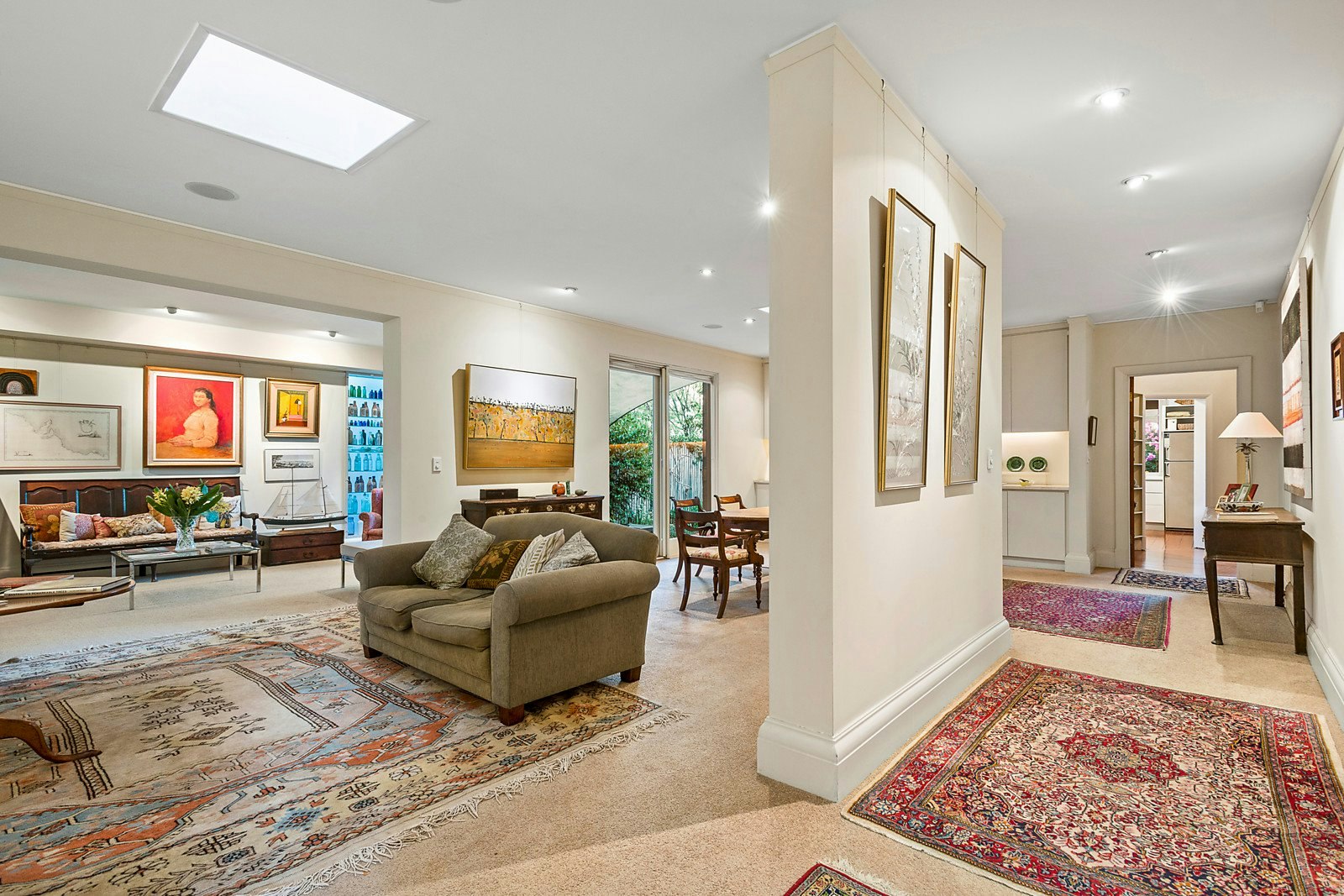 11 Douglas Street, Toorak, VIC