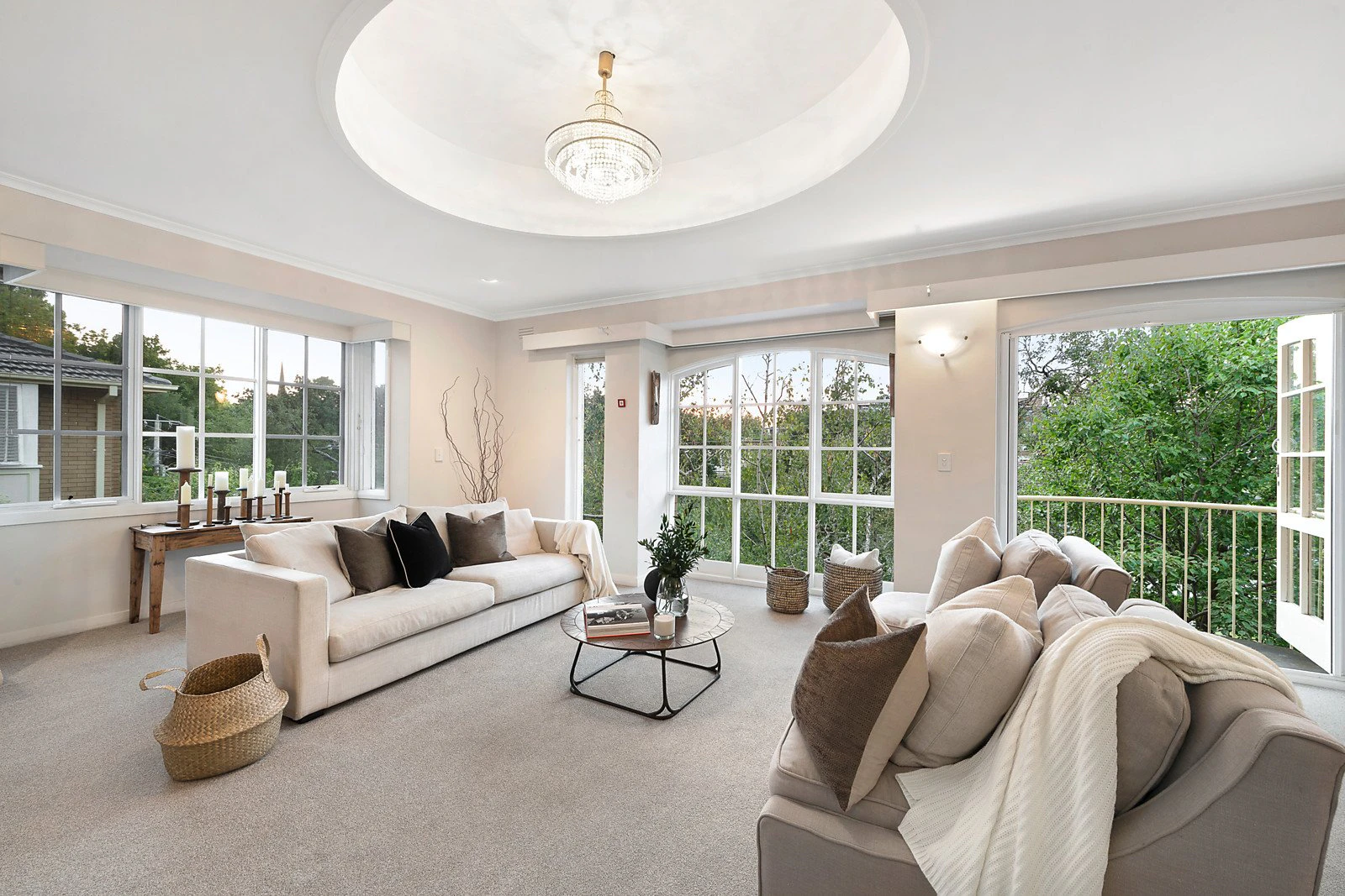 2/18 Lansell Road, Toorak, VIC