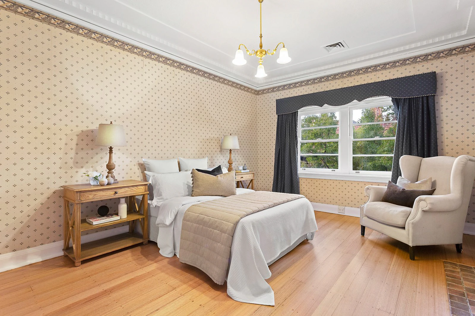 2/6 Grange Road, Toorak, VIC