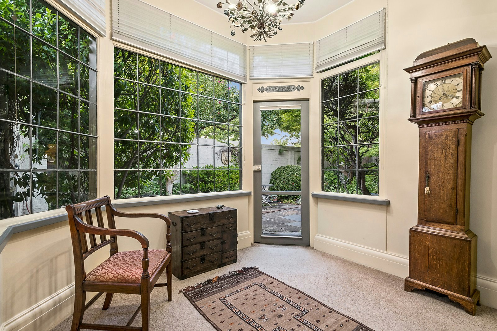 11 Douglas Street, Toorak, VIC