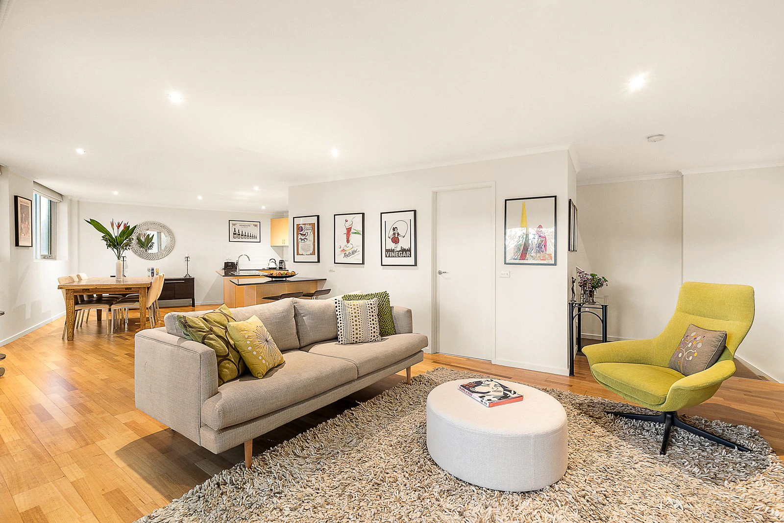 1/2 Melville Street, Hawthorn, VIC