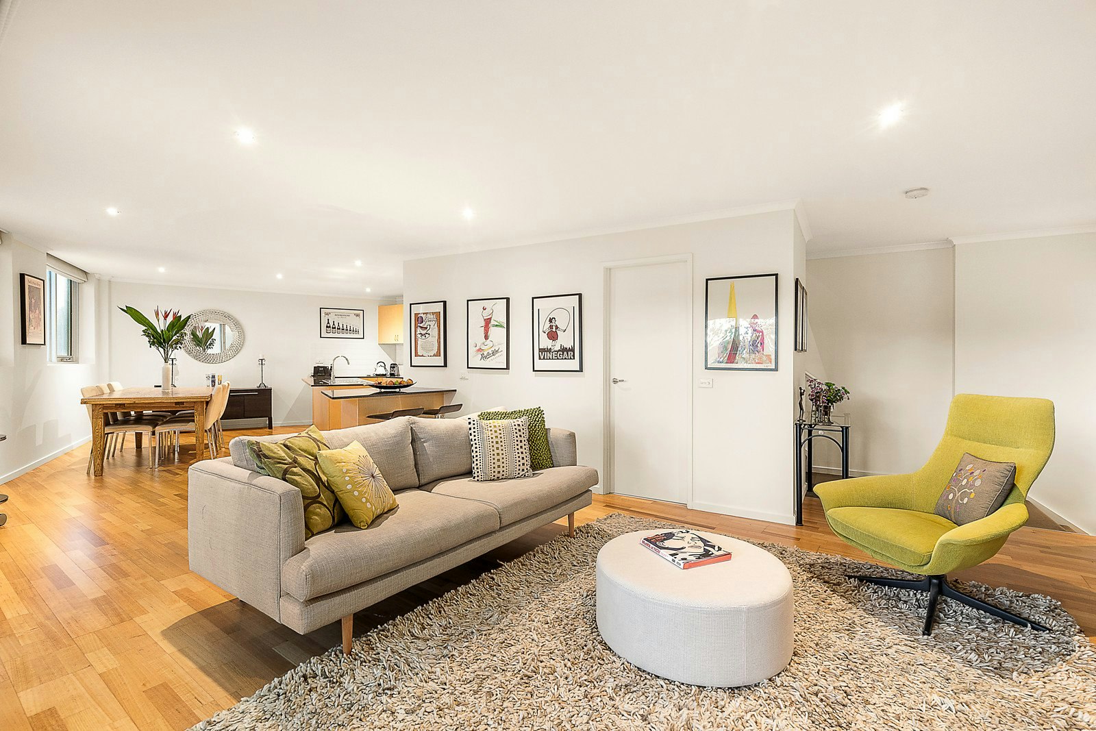 1/2 Melville Street, Hawthorn, VIC