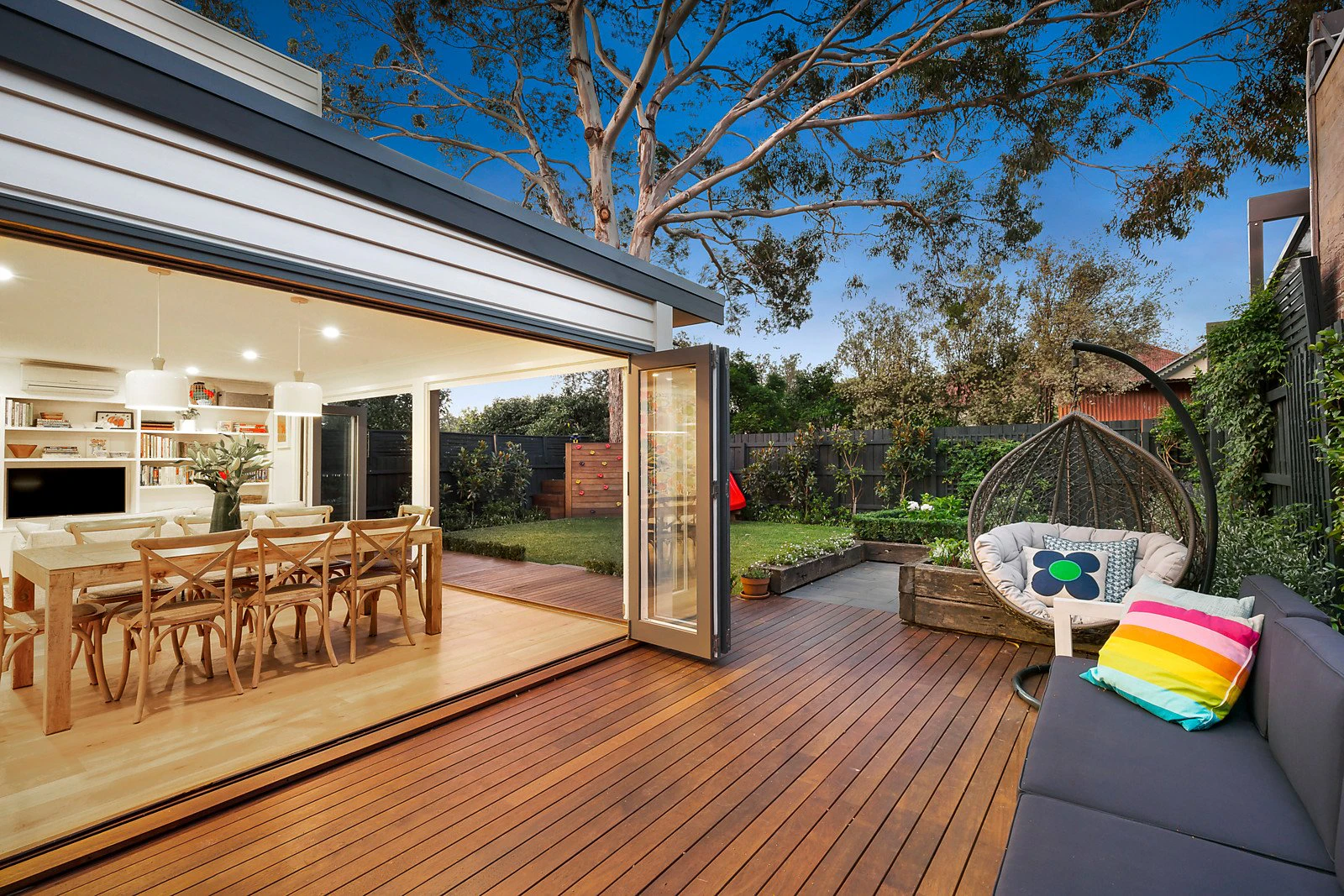 3 Golding Street, Canterbury, VIC
