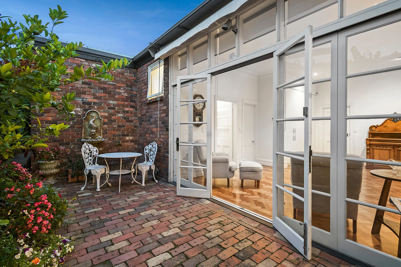 488 Victoria Parade, East Melbourne, VIC