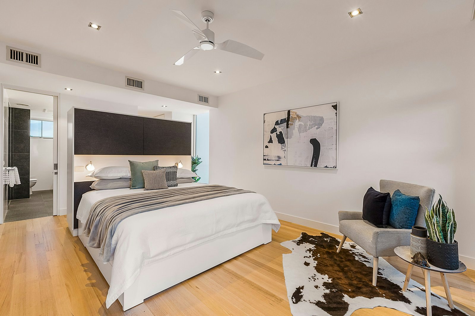 6A Glenmore Crescent, Black Rock, VIC