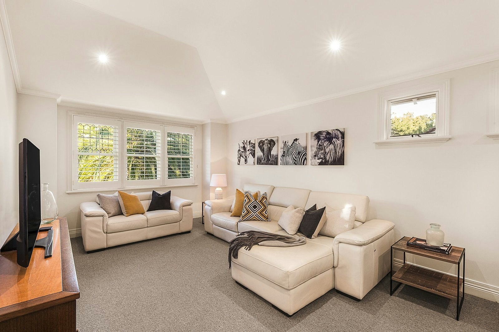 12 Lille Street, Surrey Hills, VIC