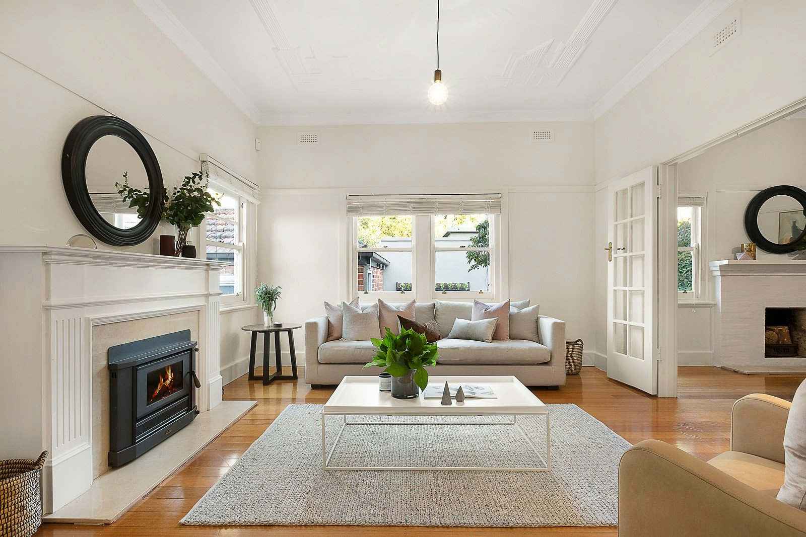 16 Cloverdale Road, Glen Iris, VIC