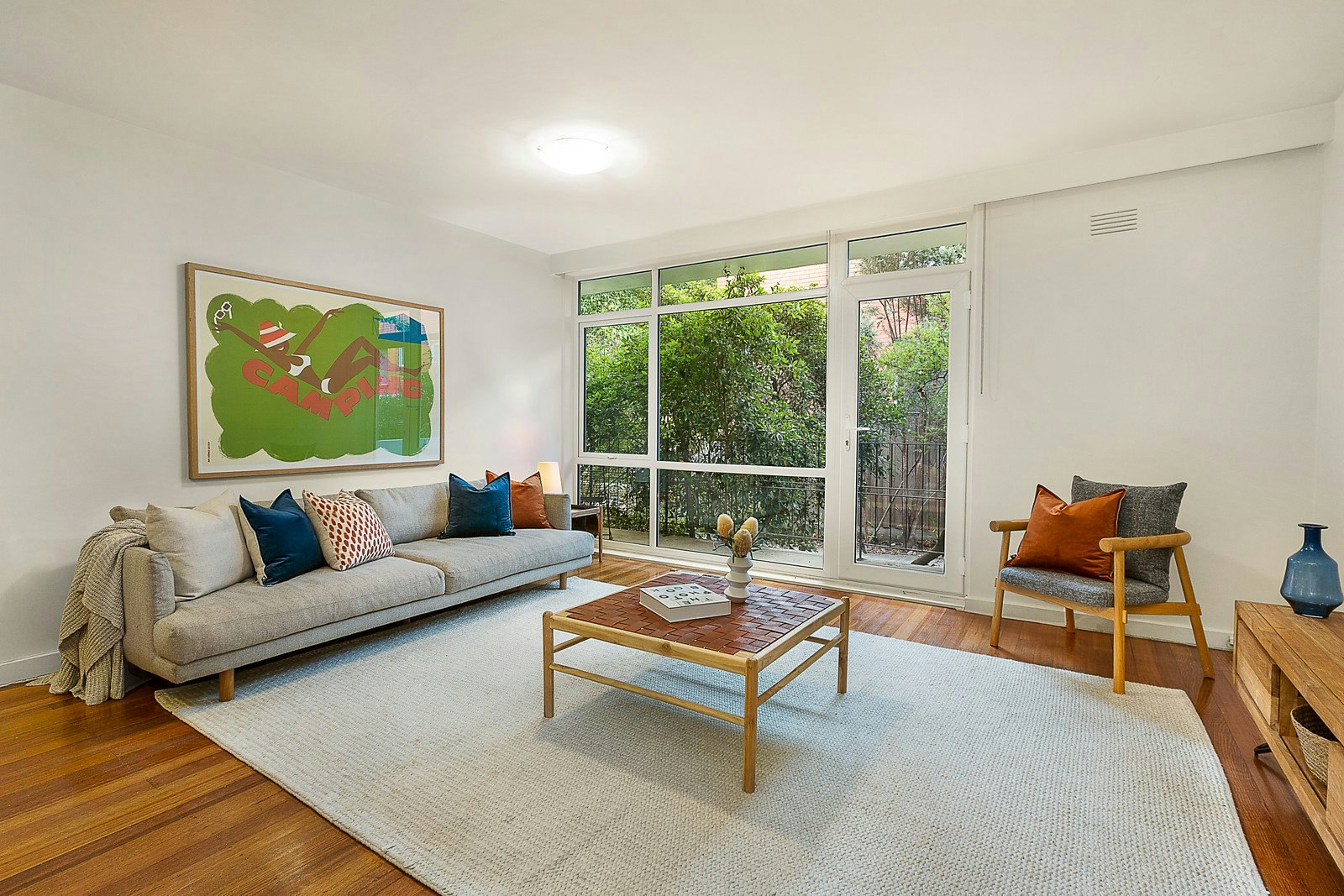 1/2 Maple Grove, Toorak, VIC