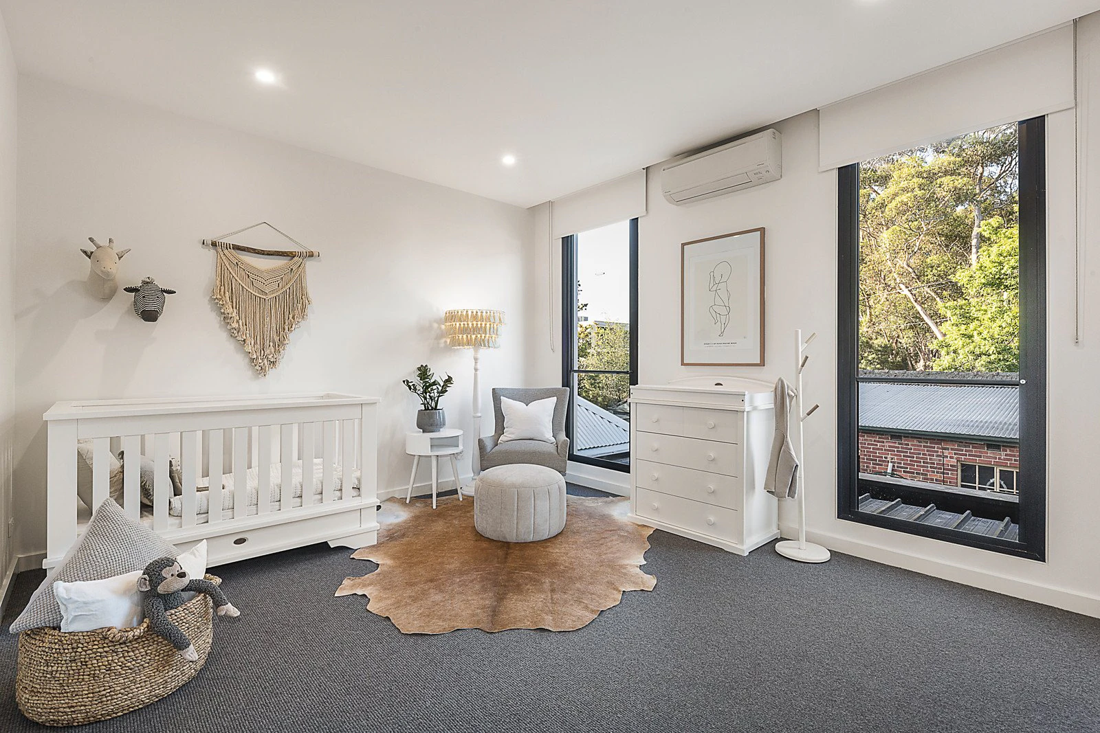 10 Chatham Road, Canterbury, VIC