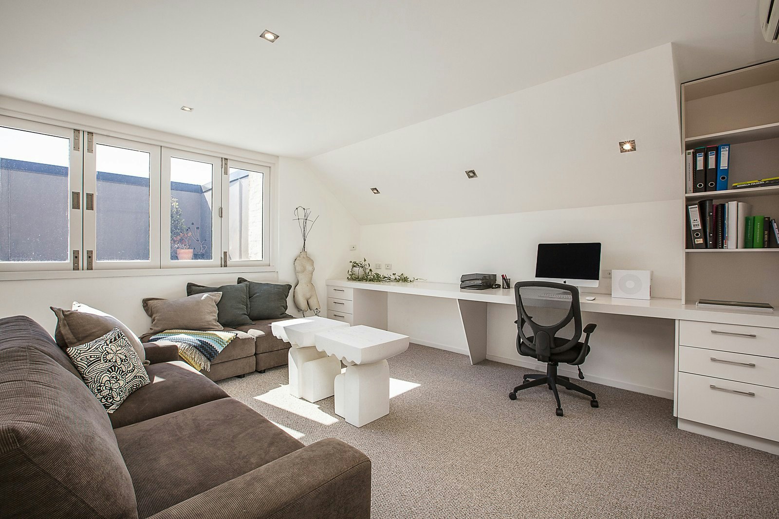 165 Nelson Road, South Melbourne, VIC