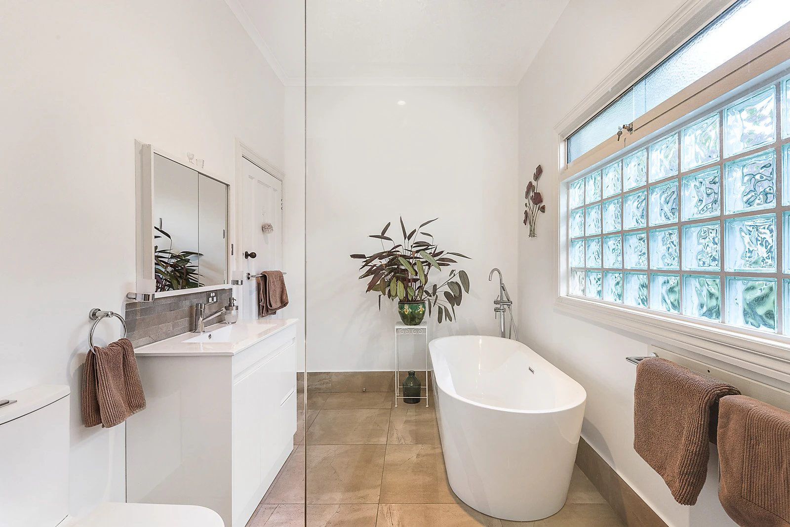 31 Fairview Avenue, Camberwell, VIC