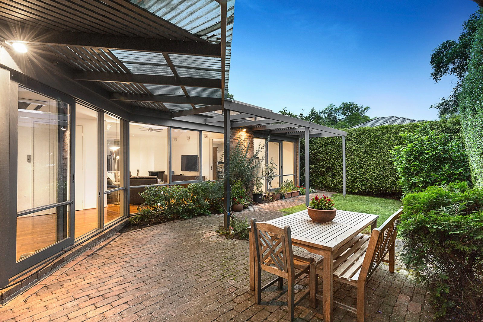 4 Elaroo Avenue, Camberwell, VIC