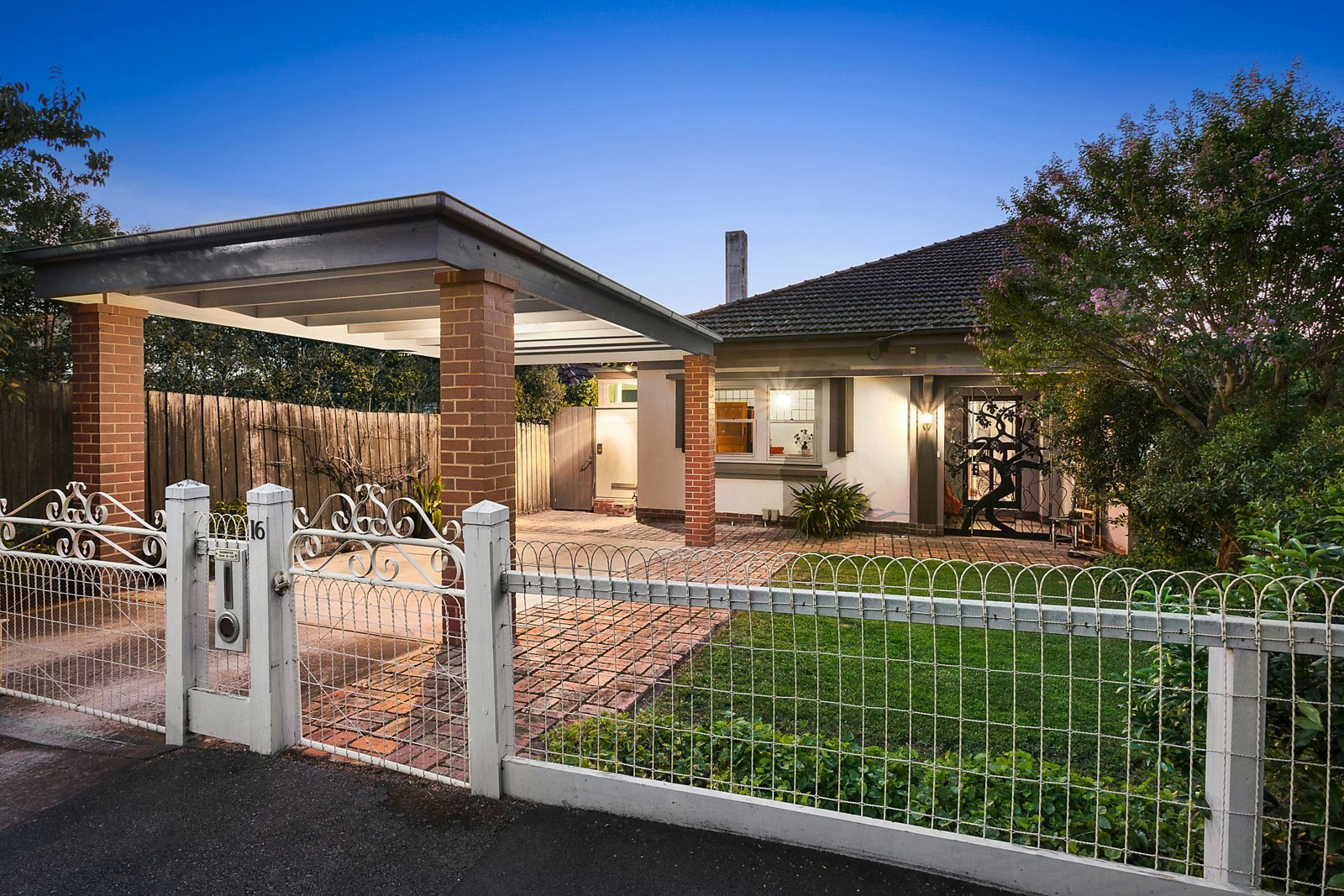 16 Calvin Street, Hawthorn, VIC