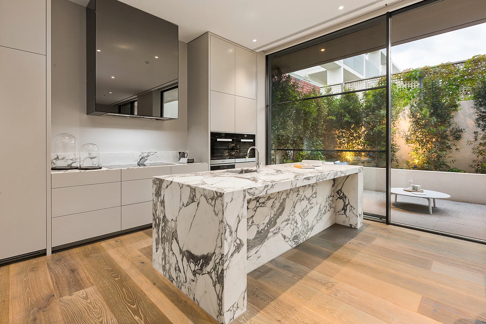 3/23 Millswyn Street, South Yarra, VIC