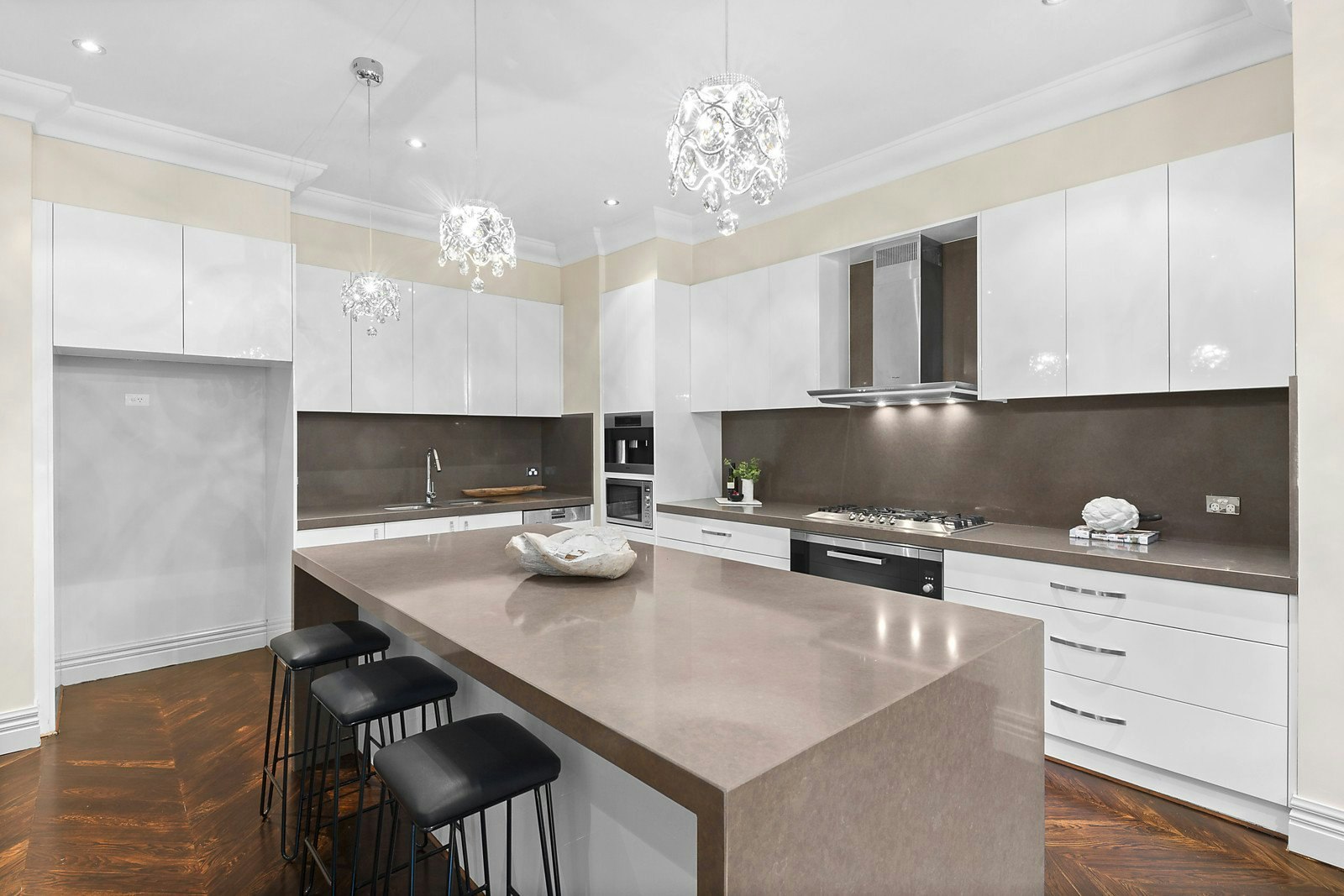 16 Neave Street, Hawthorn East, VIC