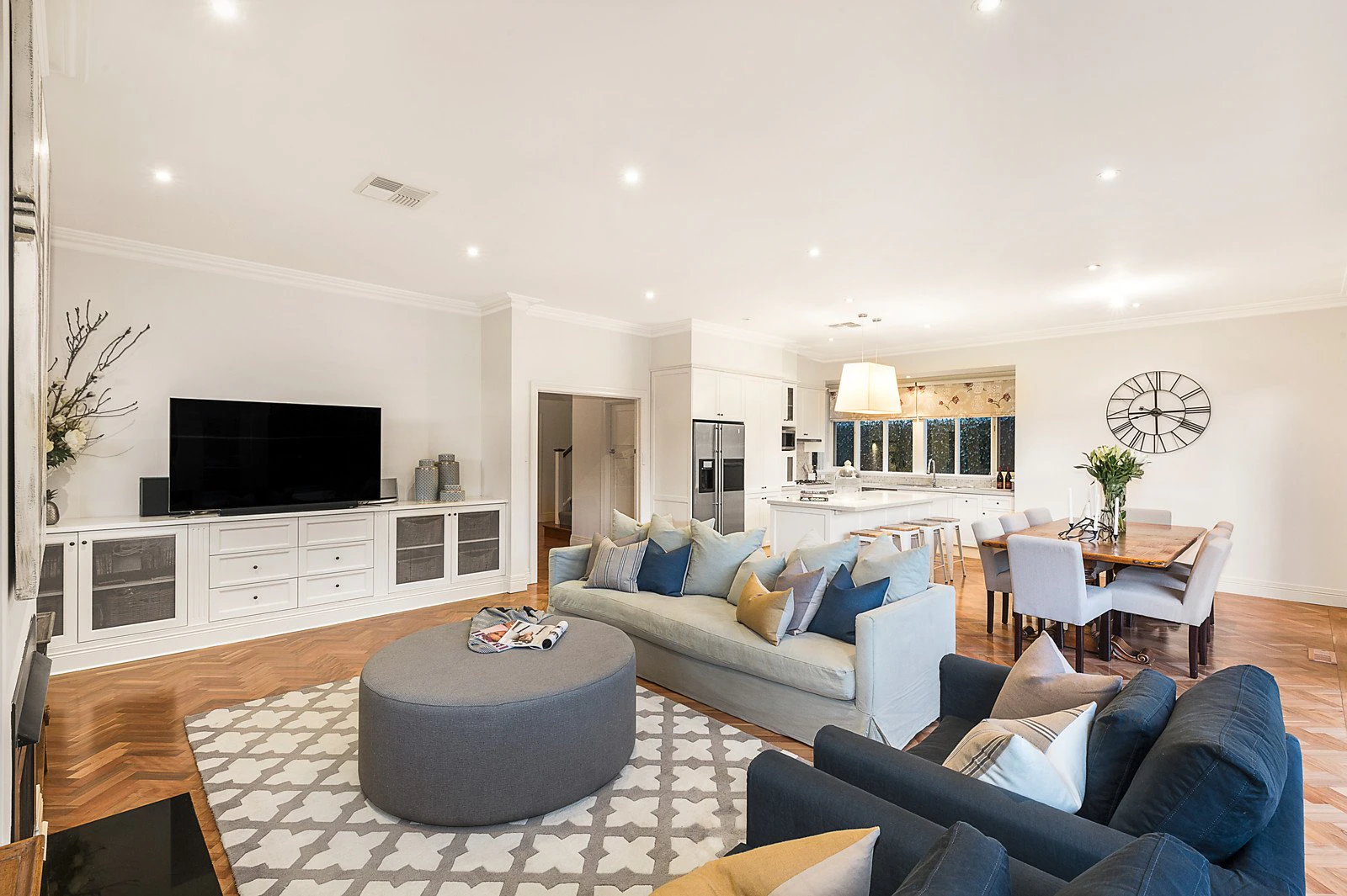 12 Lille Street, Surrey Hills, VIC