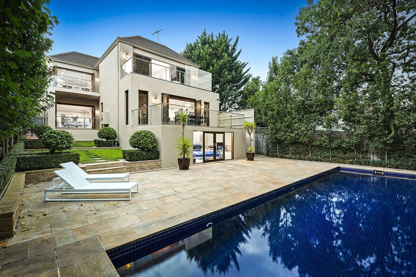 16 Neave Street, Hawthorn East, VIC