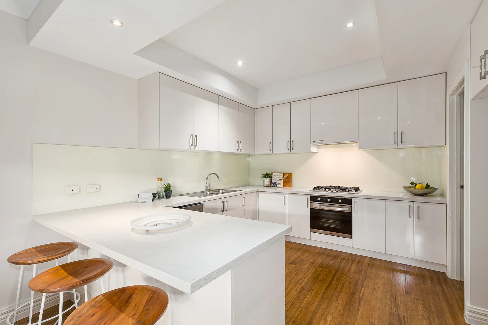 2/1 Duncan Street, Box Hill South, VIC