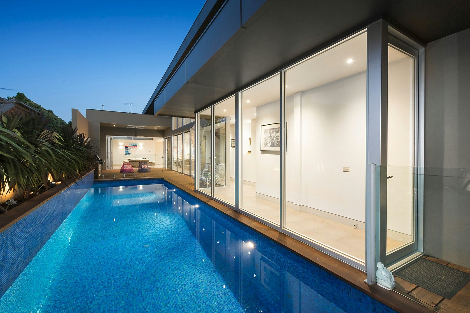 27a Irymple Avenue, Glen Iris, VIC