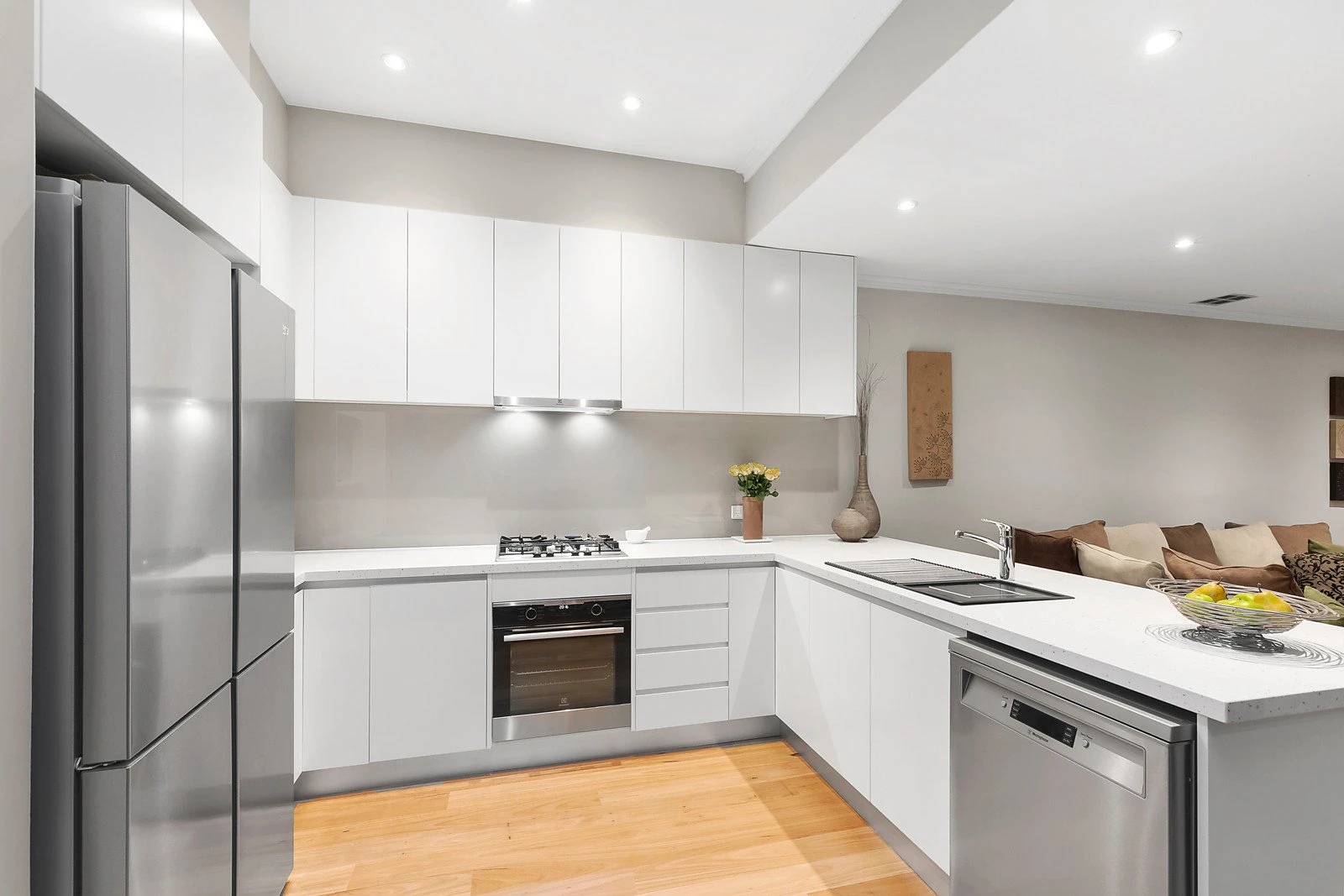 2/225 Wattletree Road, Malvern, VIC