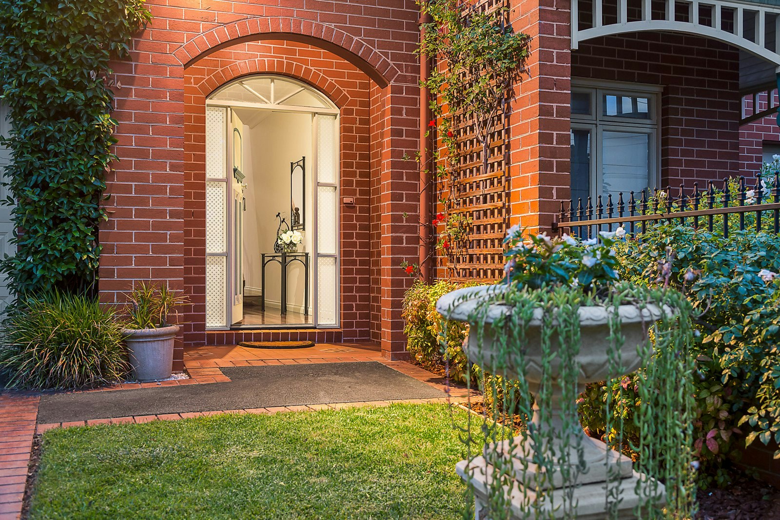 1/62 Gordon Street, Balwyn, VIC
