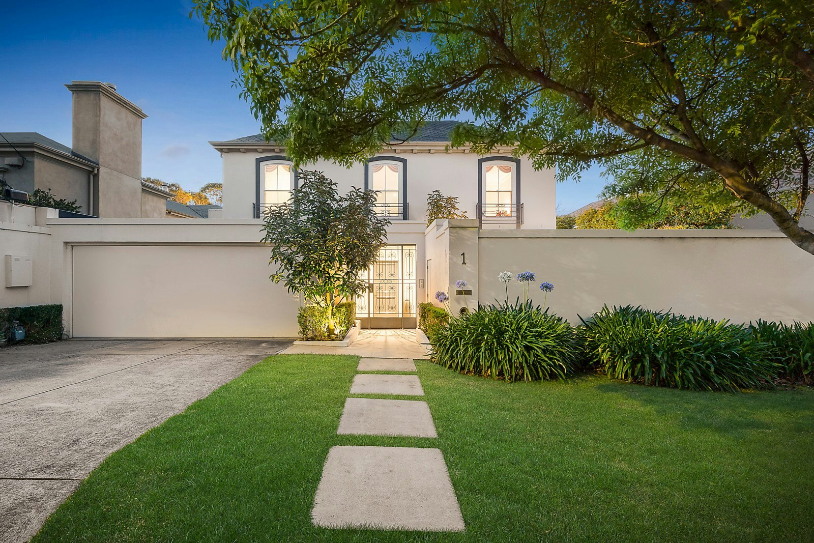 1 Cloverdale Avenue, Toorak, VIC